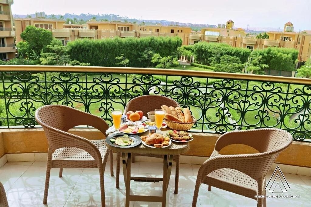 Отель Grand Museum Pyramids Inn 3*