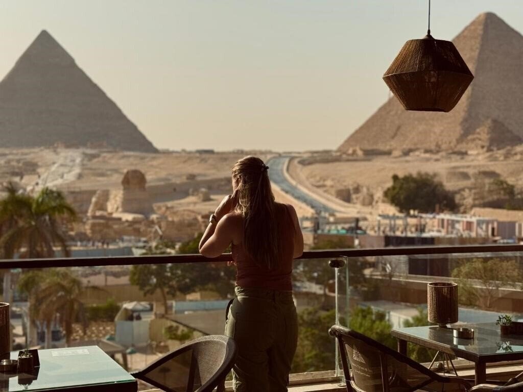 Готель Sahara Pyramids Inn 3*