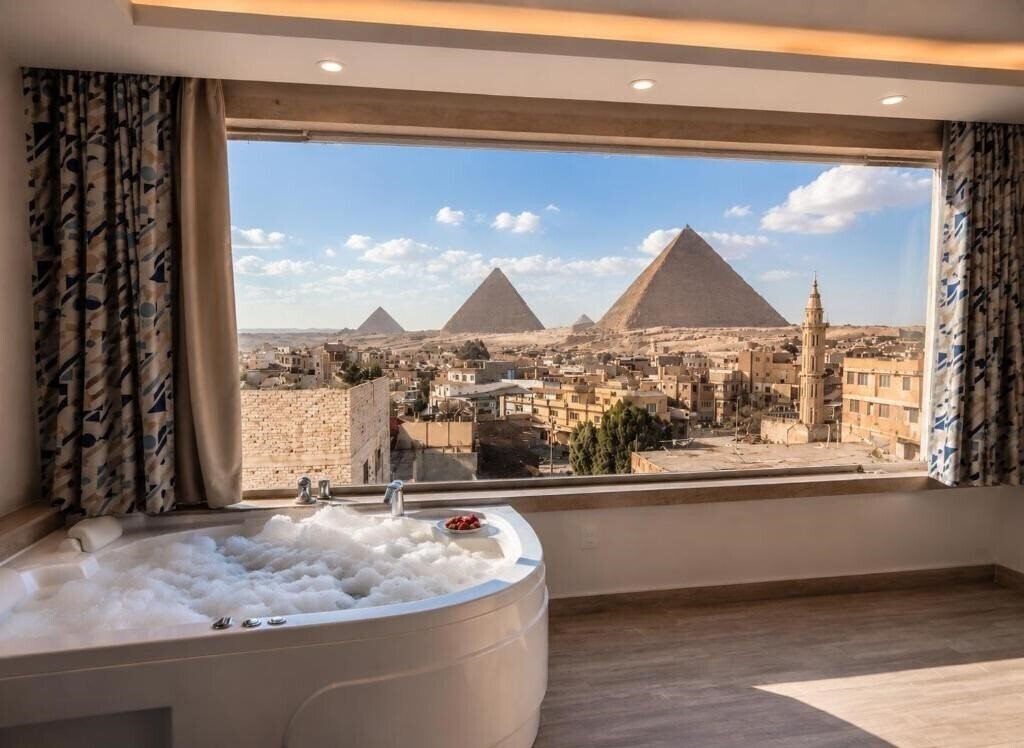 Отель Pyramid Edge 3*