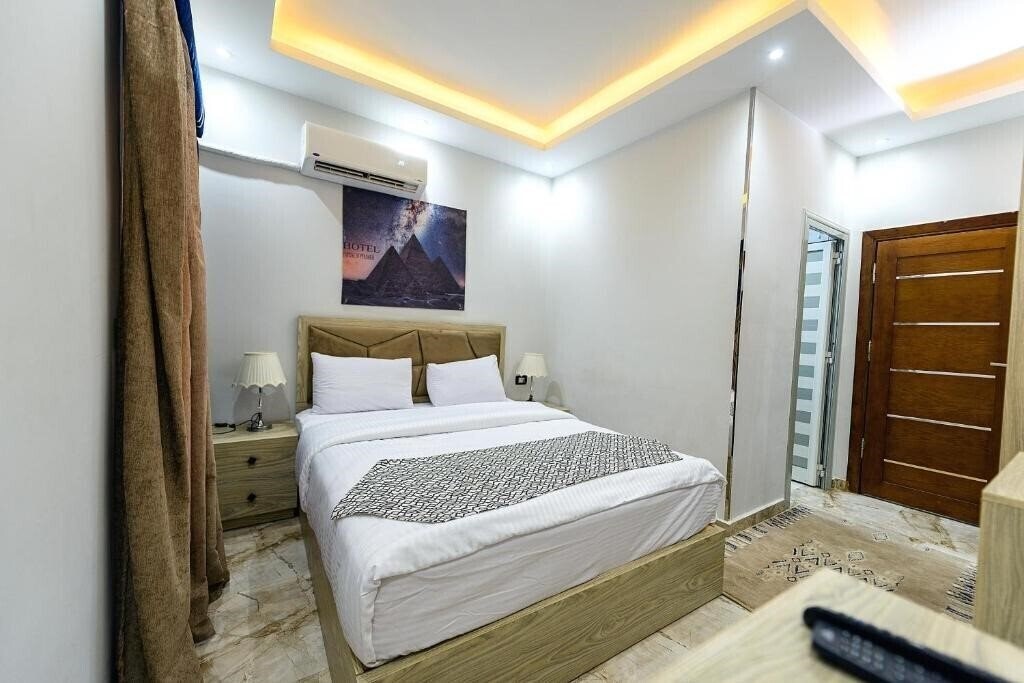 Готель Capital Of Pyramids Hotel 3*