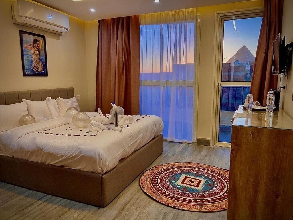 Фото Pyramids Hotel 3*