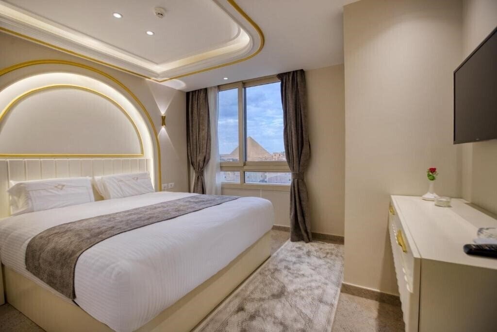 Отель Pyramids Plateau Hotel 3*