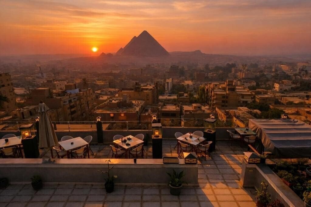 Картинка Khan Duidar Inn Pyramids View Rooftop 4*