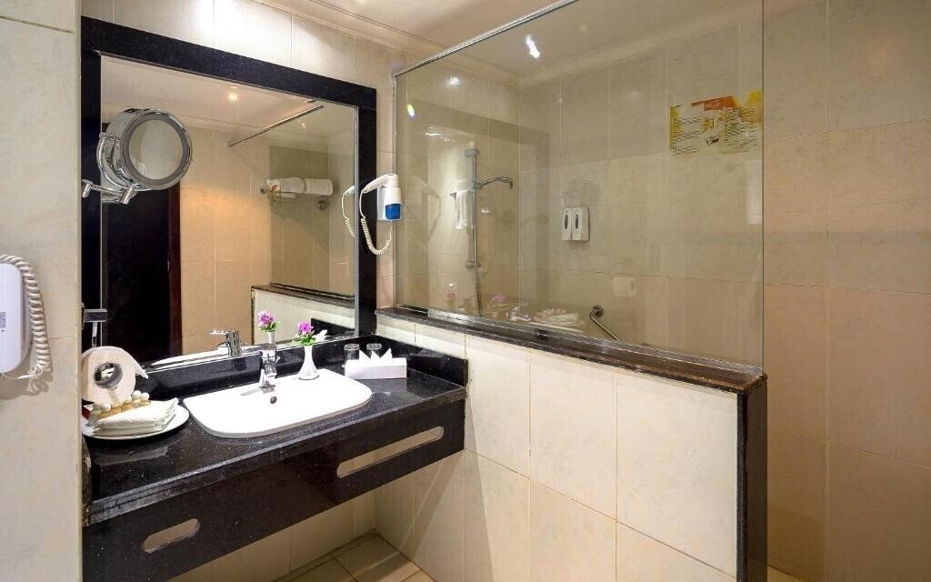 Зображення Hawaii Caesar Palace Hotel & Aqua Park (ex. Mirage, Sunrise Alora) 4*