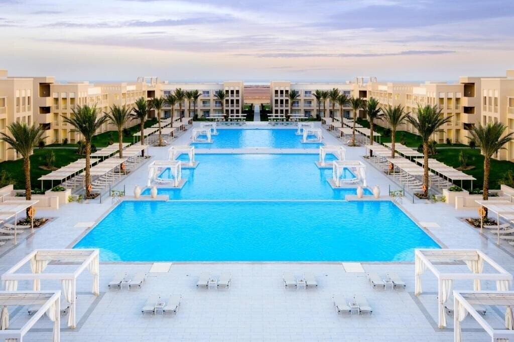 Готель Jaz Aquaviva Makadi Bay 5*