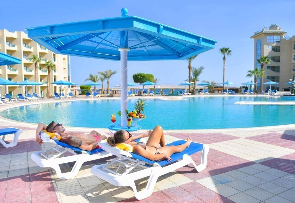 Фотографія Moreno Horizon Spa & Resort (ex. Marina Beach Resort, Premium Grand Horizon, Moreno Spa & Resort, Hotelux Marina Beach Resort) 4*