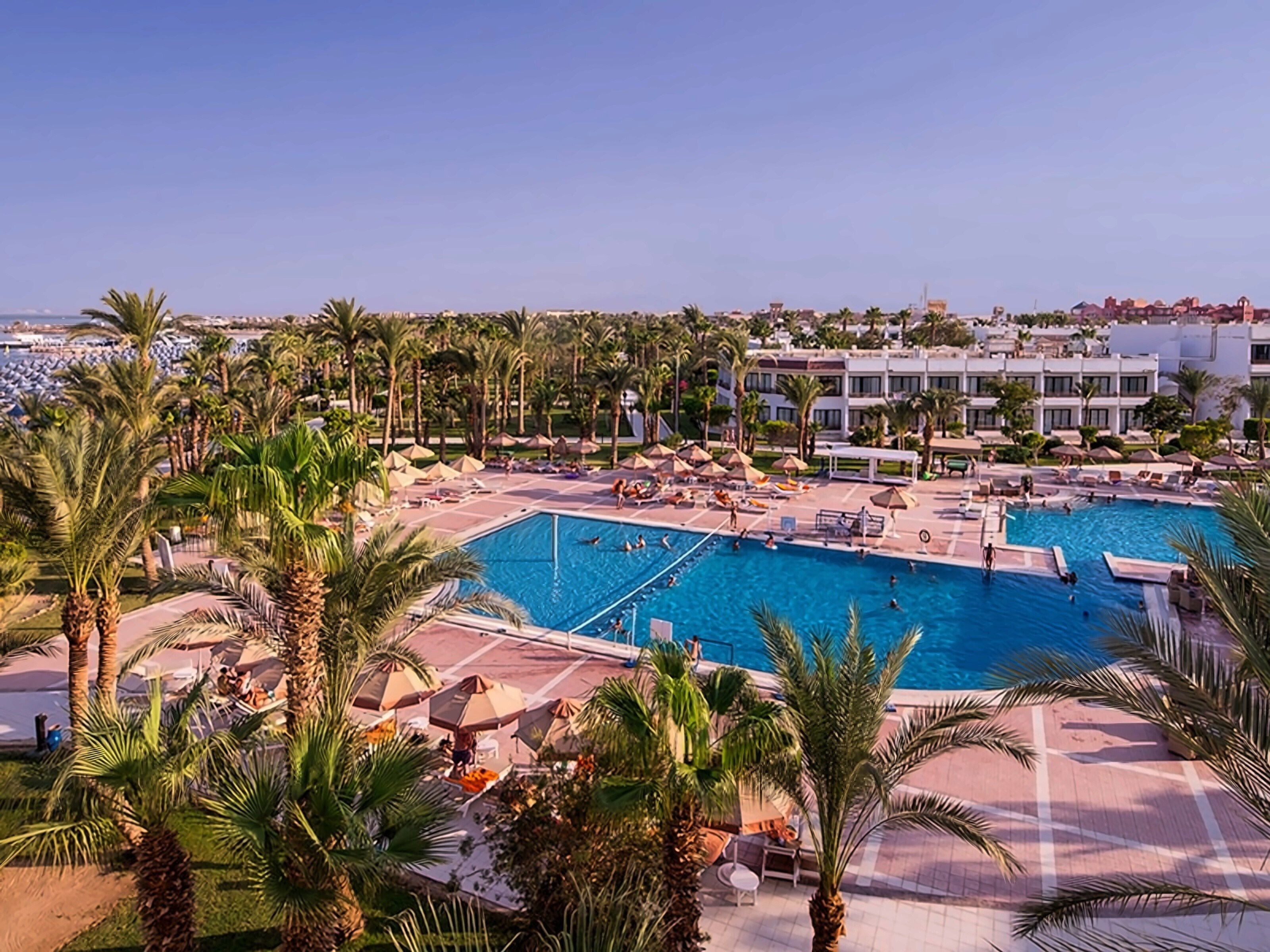 Отель The Grand Hotel Hurghada 4*