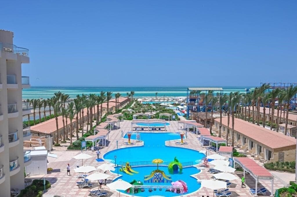 Готель Sunrise Serano Club Resort 4*