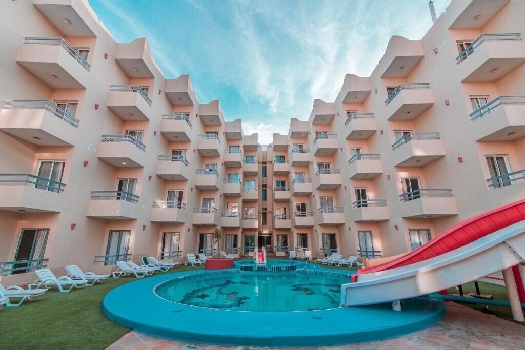 Изображение Dexon Roma Hotel & Aqua Park 4*