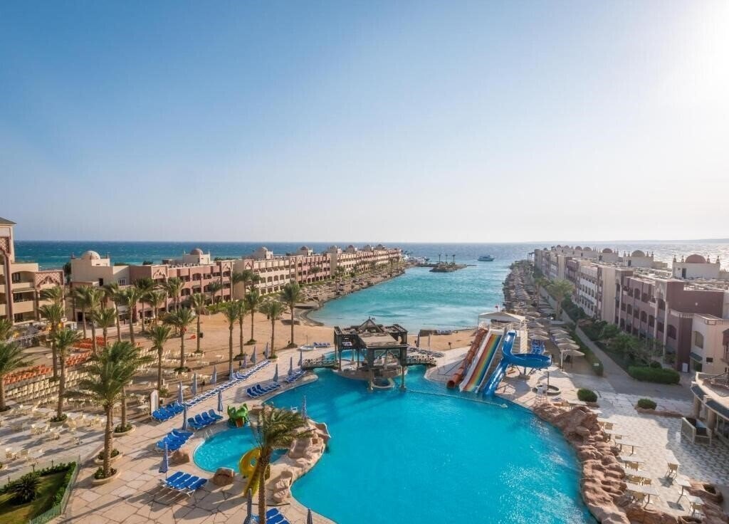 Фотографія Sunny Days El Palacio Resort & SPA (ex.  Sunny Days Resort & Aqua Park) 4*
