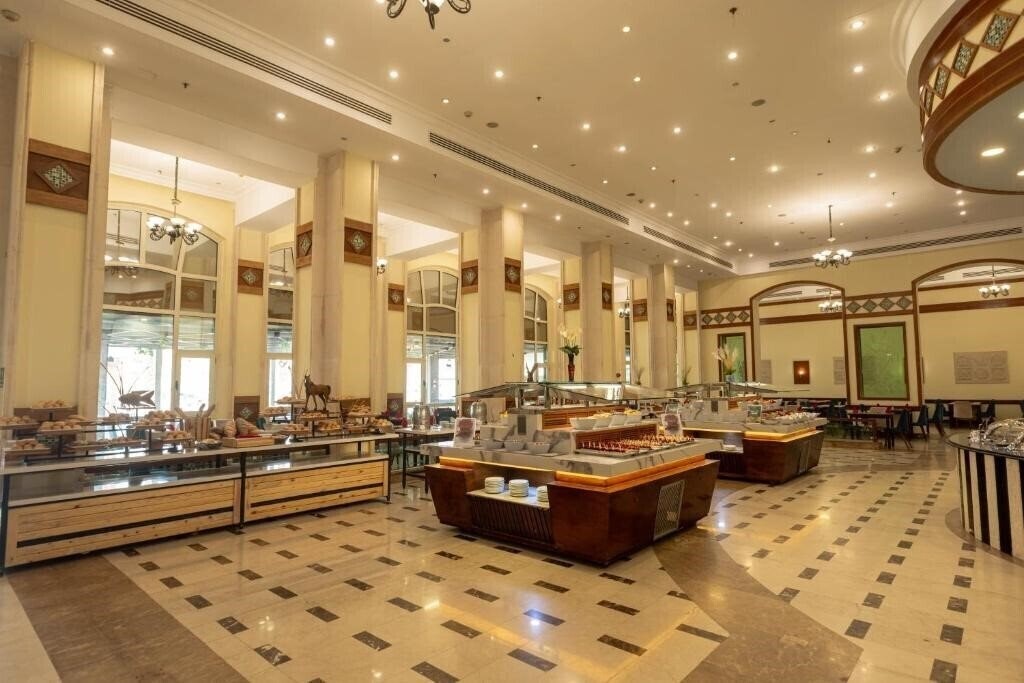 Фотография Royal Lagoons Resort & Aqua Park 5*