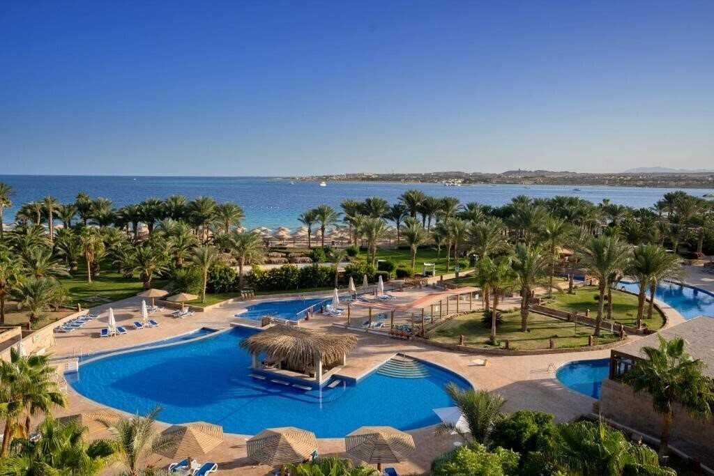 Отель Fort Arabesque Resort SPA & Villas 4*