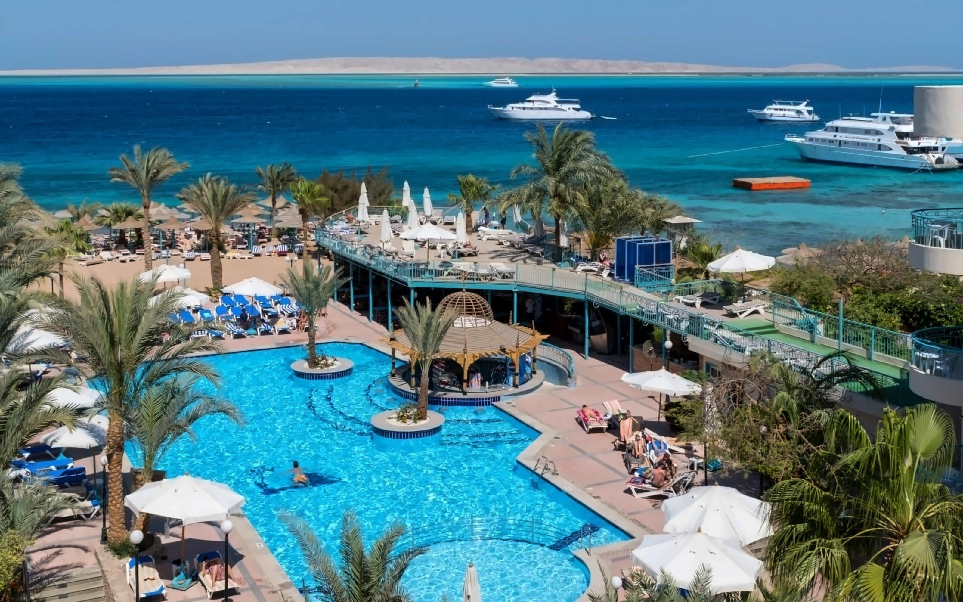 Отель Bella Vista Resort 4*