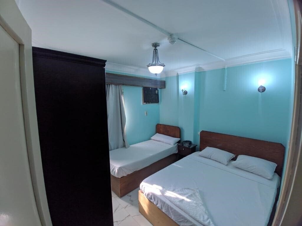 Отель Golf Hotel 2*