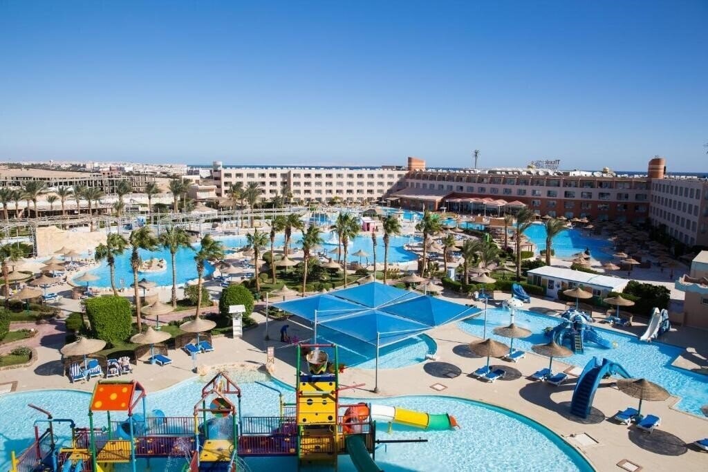 Изображение Titanic Resort & Aqua Park 4*