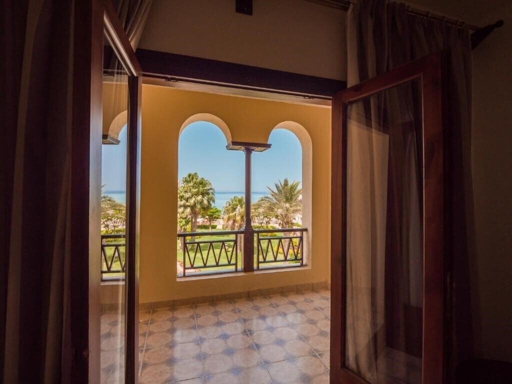 Зображення Sunny Days Palma De Mirette Resort & SPA 4*