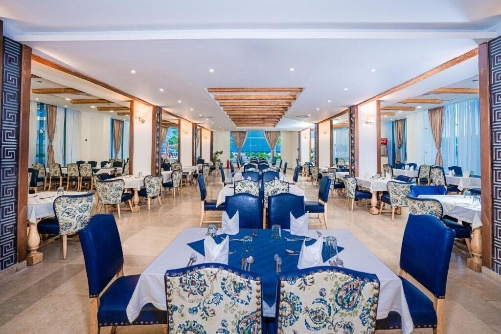 Фотографія New Eagles Aqua Park Resort 4*