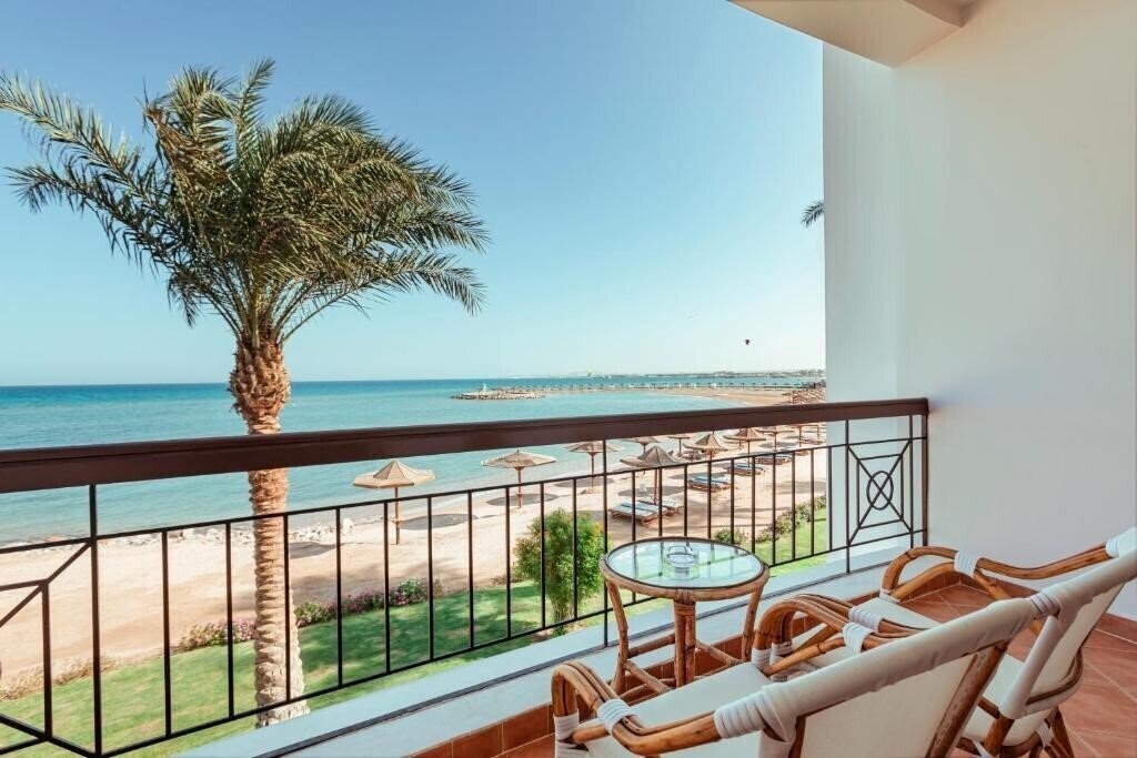 Фотографія Sunrise Alma Bay Resort 4*