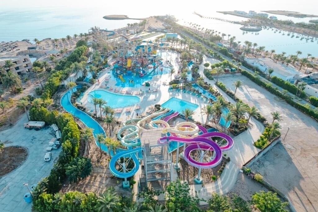 Готель Calimera Blend Paradise Resort 5*