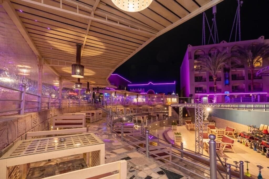 Фотографія El Karma Aqua Beach Resort 4*