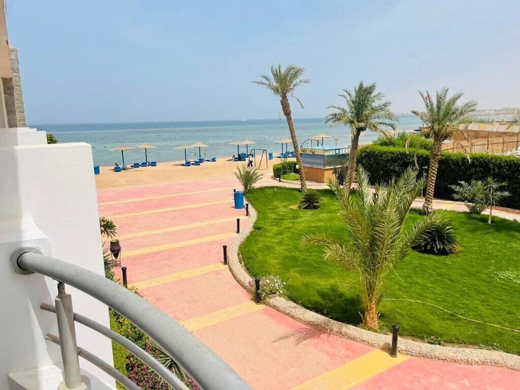 Картинка Elite Sea Sky Hotel 3*