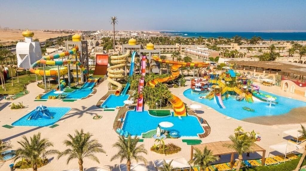 Готель Aladdin Beach Resort 4*