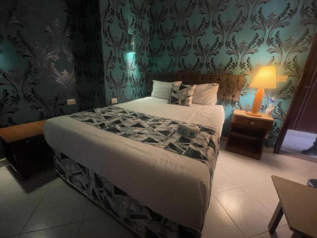 Фотография Golden Sun Hotel 3*