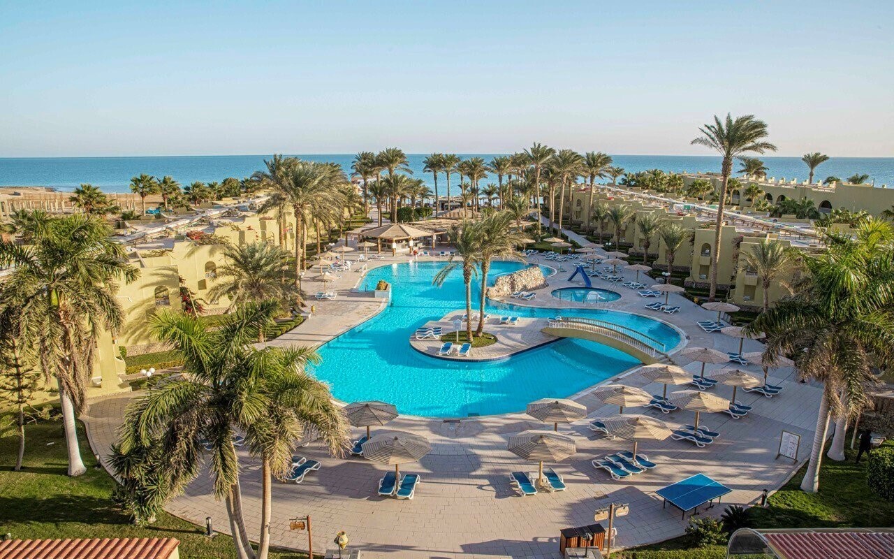 Отель Palm Beach Resort (ex. Palm Beach Eurotel) 4*