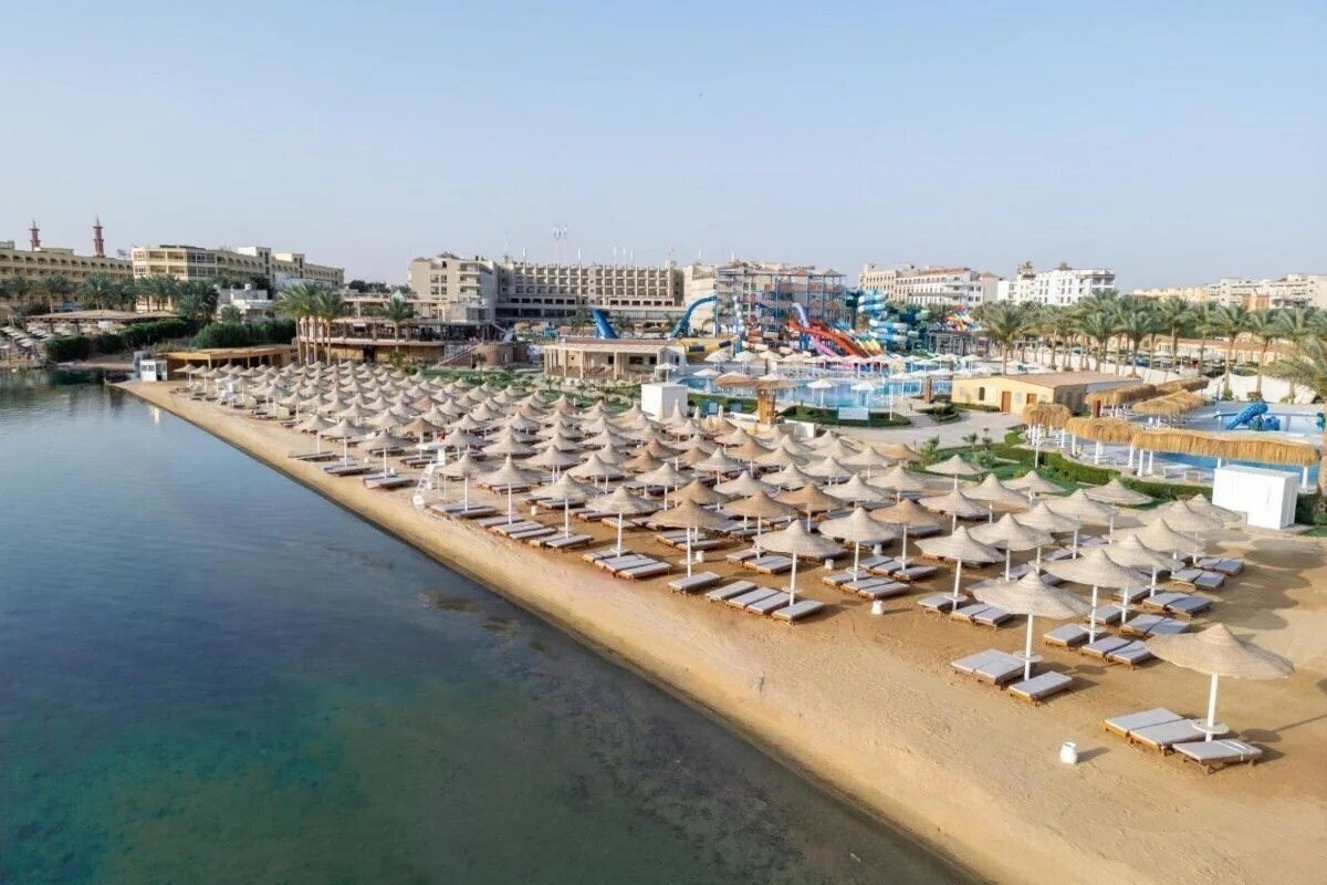 Готель Sunrise Azalea Aqua Park Resort (ex. Aster) 4* 4*