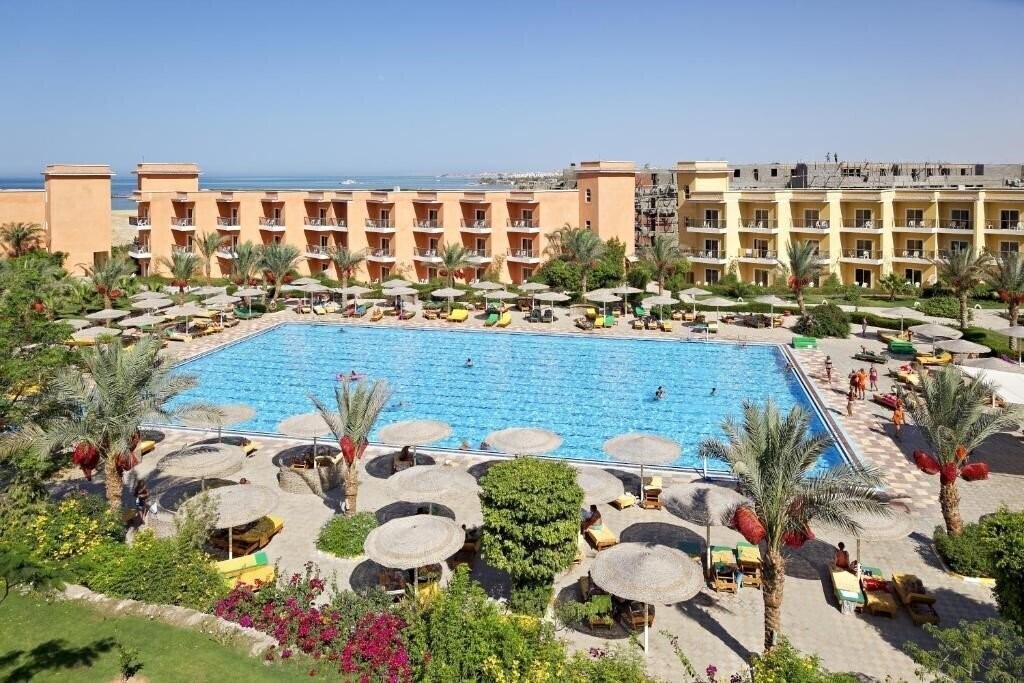 Фото The Three Corners Sunny Beach Resort 4*