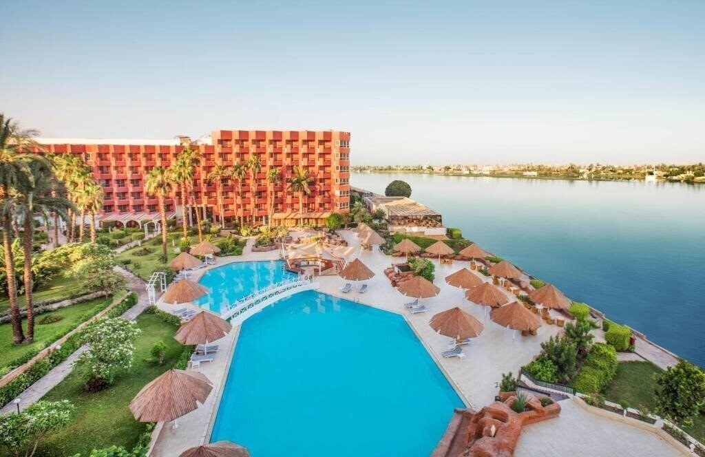 Готель Pyramisa Isis Hotel Luxor 5*