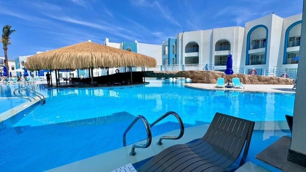 Изображение Stella Beach Resort & SPA 5*