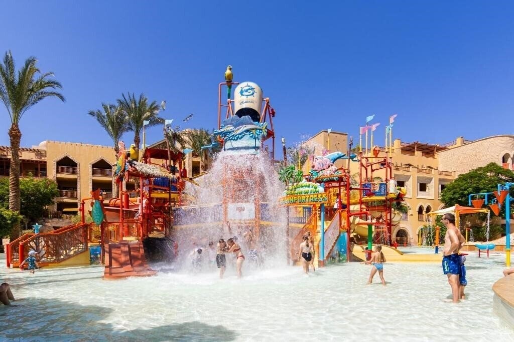 Готель Grand Waterworld Makadi Hotel 5*