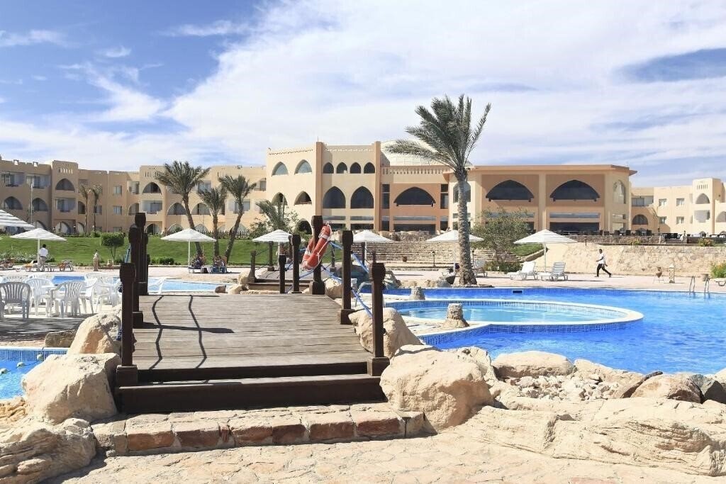 Изображение The Three Corners Equinox Beach Resort 4*