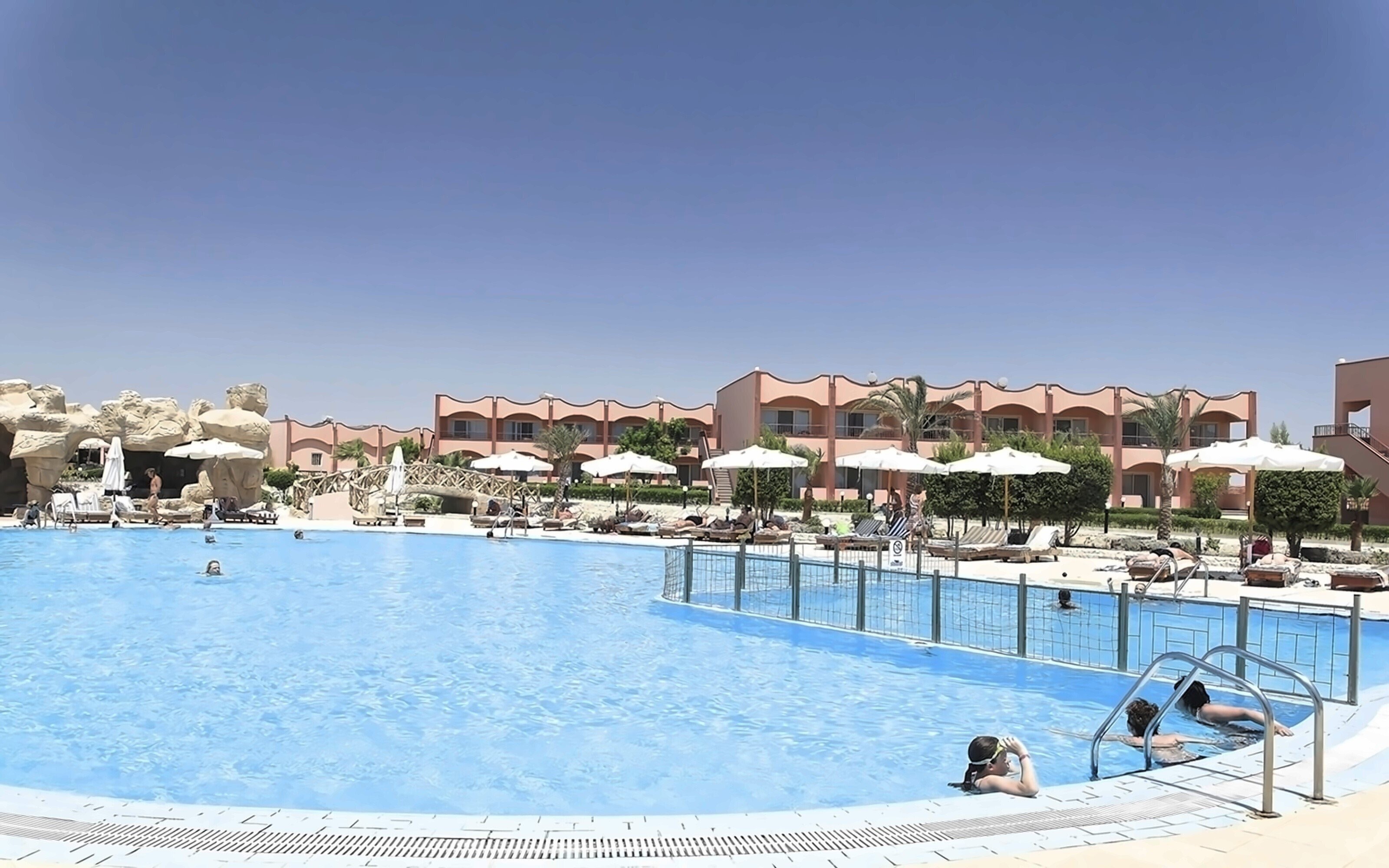 Фотография The Three Corners Happy Life Beach Resort 4*
