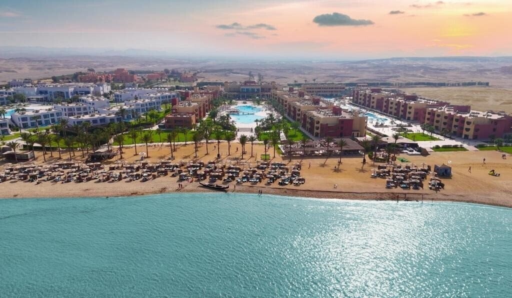 Готель Casa Mare Resort 5*