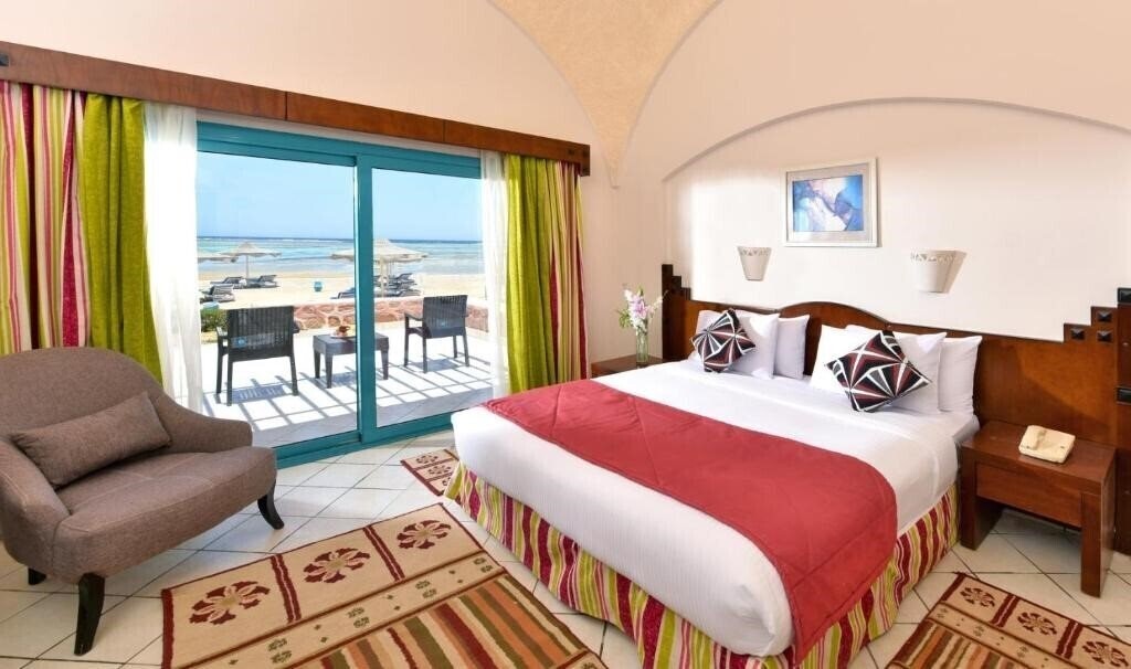 Фотографія Swisstouches Oriental Resort (ex. Hotelux Oriental Coast Marsa Alam, Sentido Oriental Dream, Swiss Touches Resort & SPA) 5*