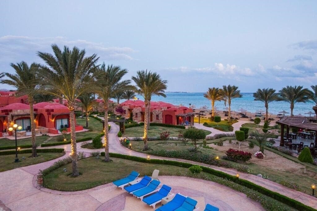 Фотографія Swisstouches Oriental Resort 4*