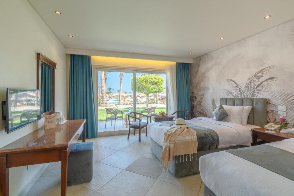 Фото The Three Corners Sea Beach Resort 4*