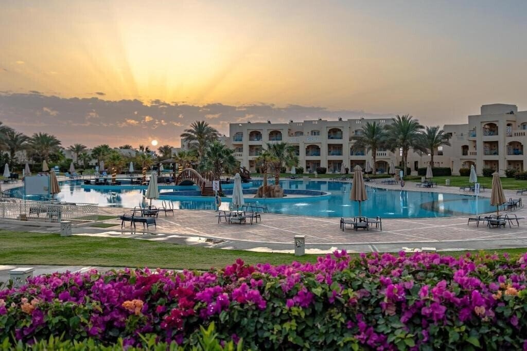 Фотографія Sataya Resort Marsa Alam 5*