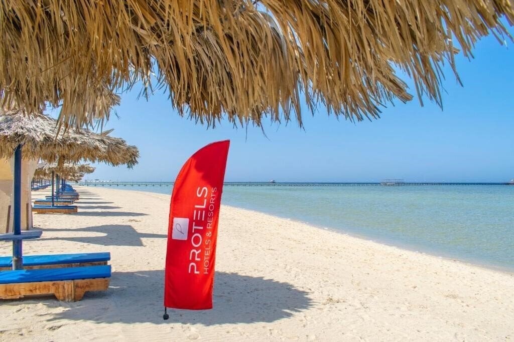 Готель Protels Crystal Beach Resort (ex. Bliss Abo Nawas Resort, Crystal Beach Resort) 4*