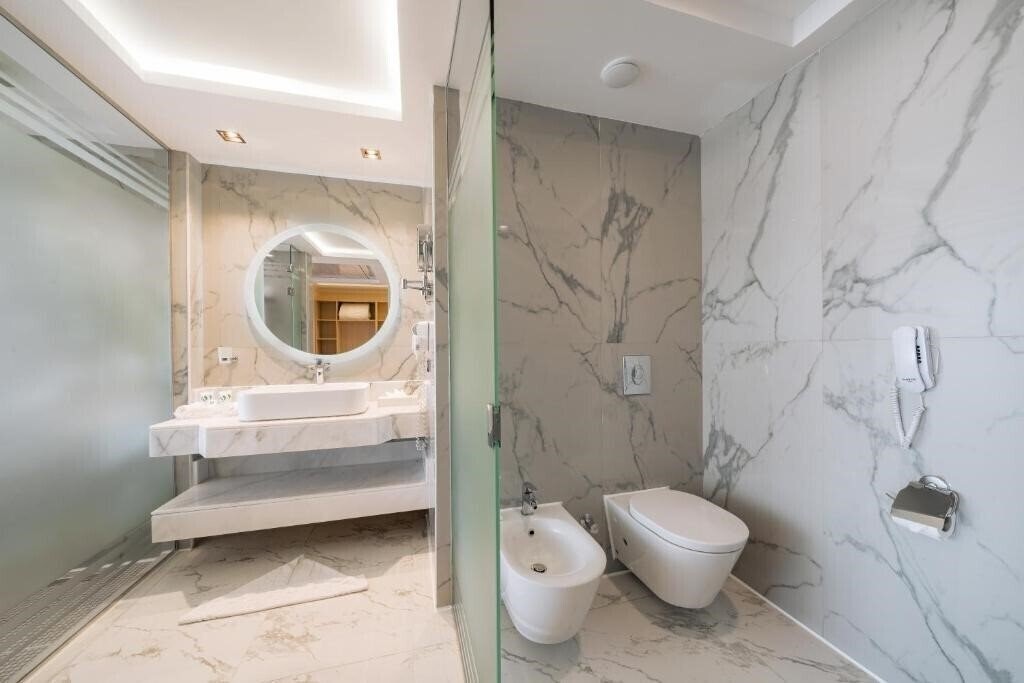Фотографія Sirena Beach Resort & SPA 5*