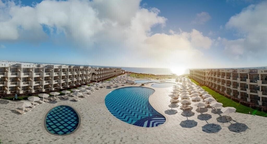 Зображення Sirena Beach Resort & SPA 5*