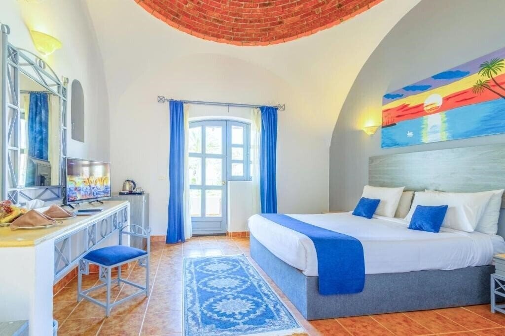 Фото Protels Beach Club & SPA Resort 4*