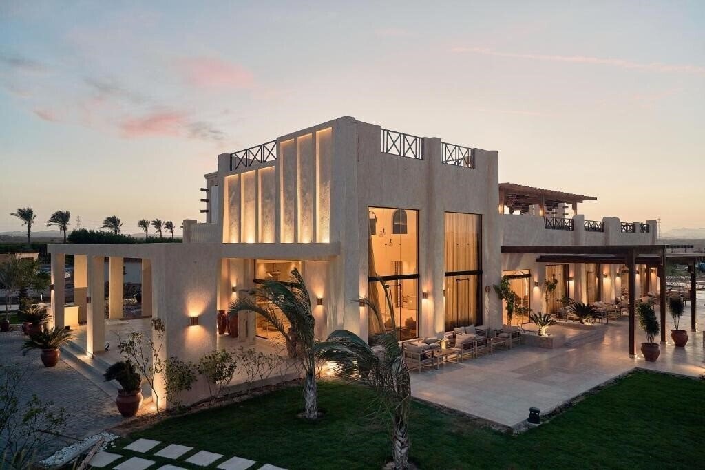 Готель True Beach Resort 4*