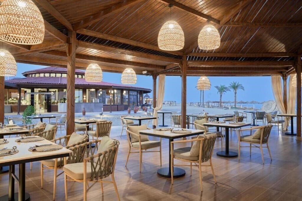 Фото True Beach Resort 4*
