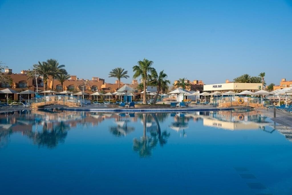 Готель Akassia Swiss Resort 5*