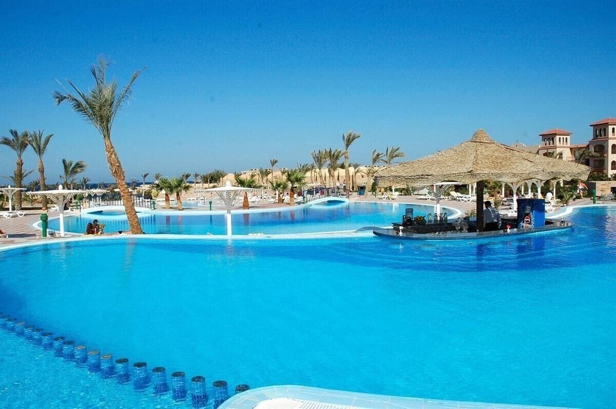 Фотографія Pensee Royal Garden (ex. The Three Corners Pensee Beach Resort) 4*