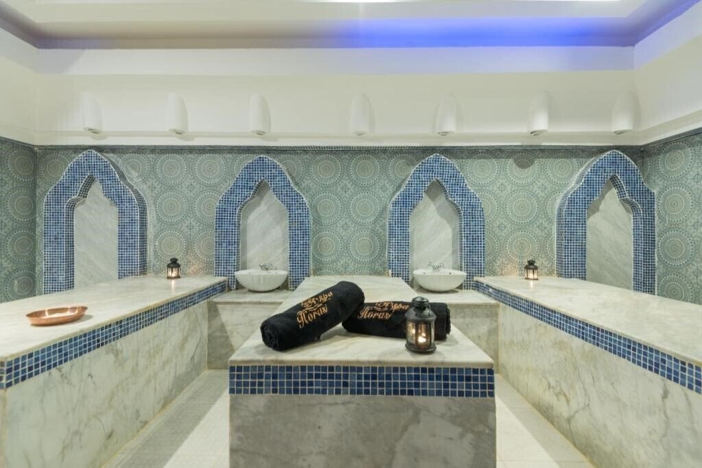Фотографія Shams Lodge Water Sport Resort 4*