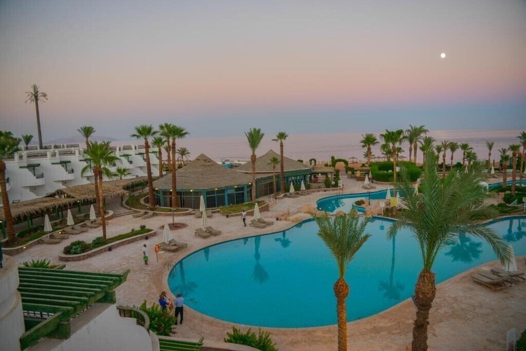Фото Safir Sharm Waterfalls Resort (ex. Hilton Sharm Waterfalls Resort) 5*